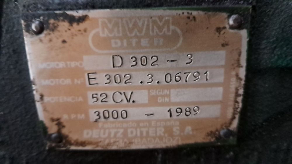 Motor diesel 3 cilindros