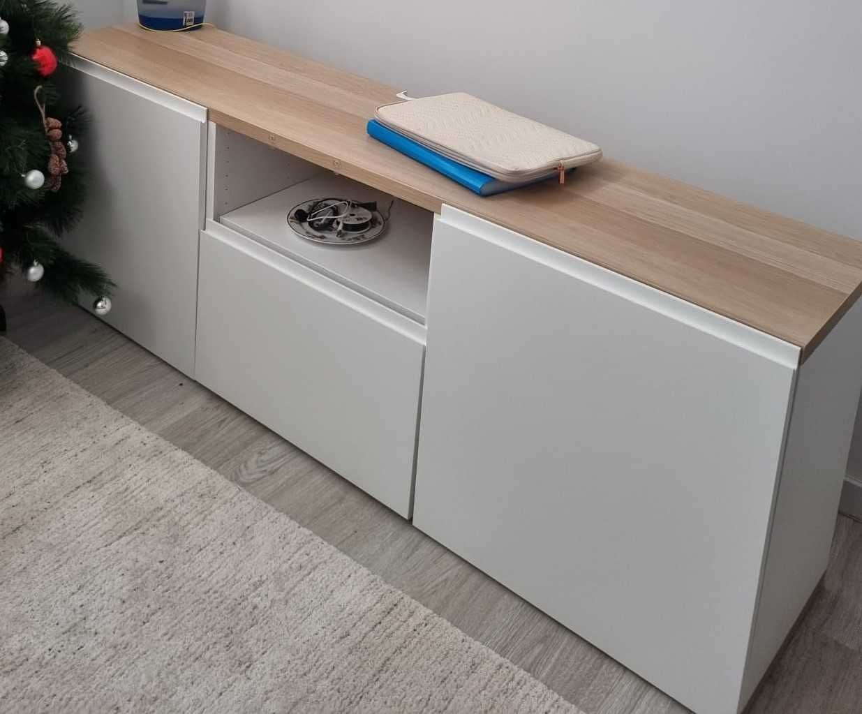Móvel de TV do IKEA
