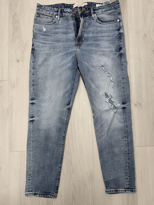 Продам джинсы Guess