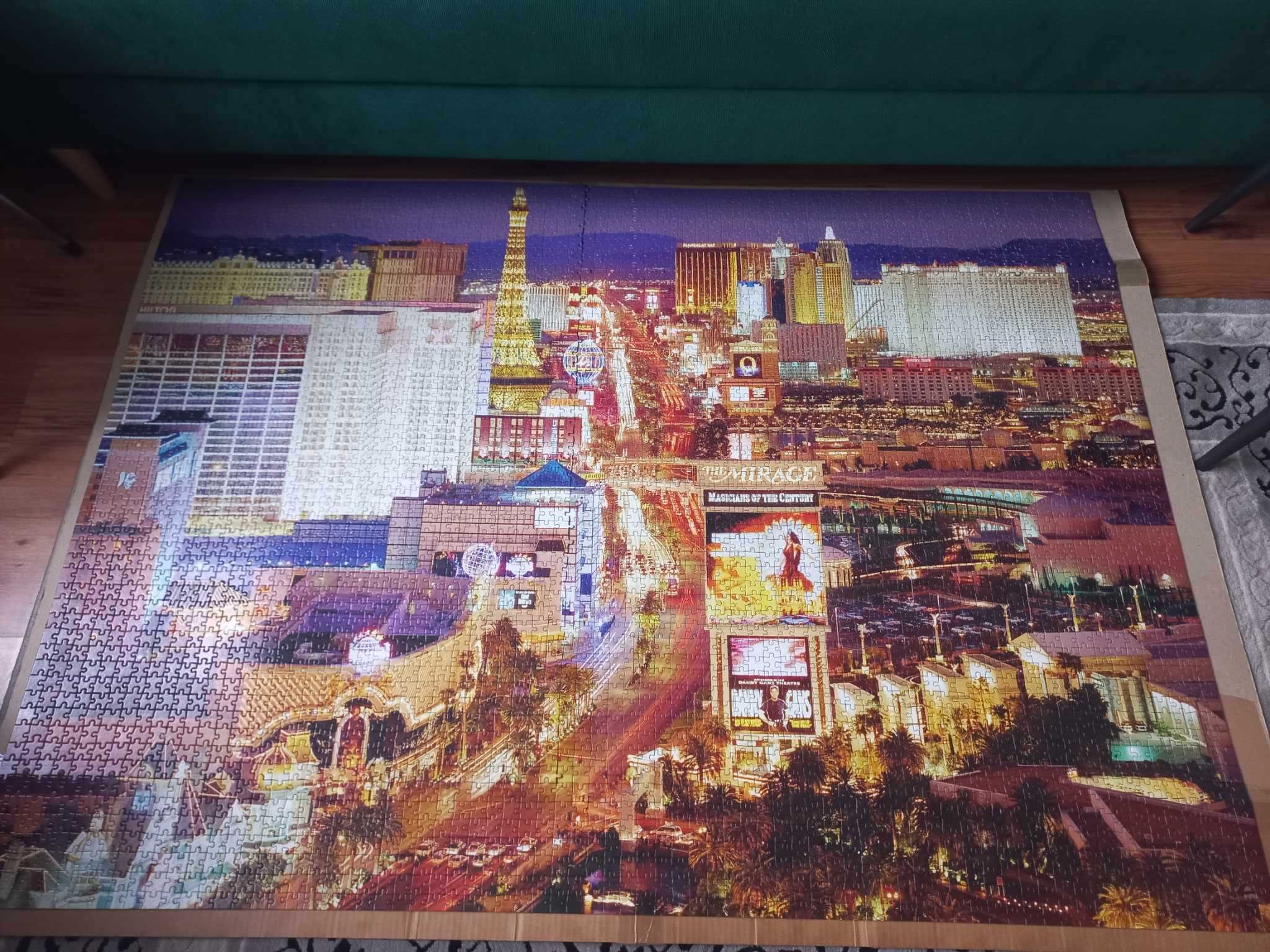Puzzle 4000 Clementoni - Las Vegas - stan idealny - kompletne