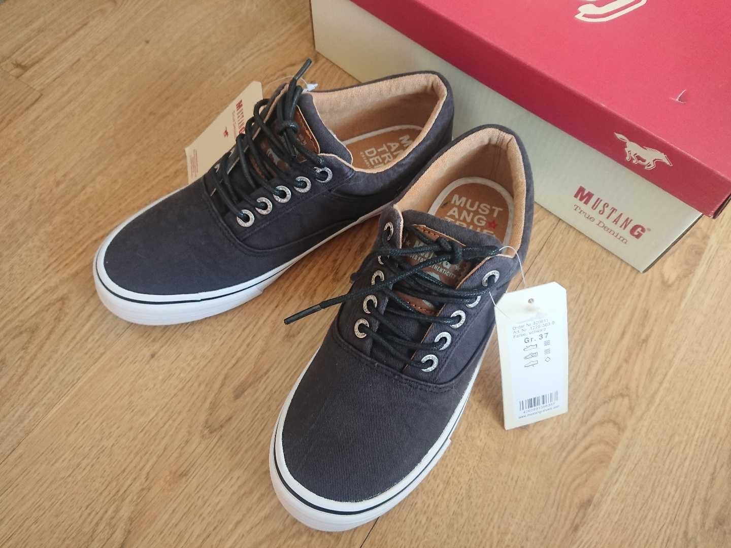 Mustang True Denim czarne trampki sneakersy r.37 nowe