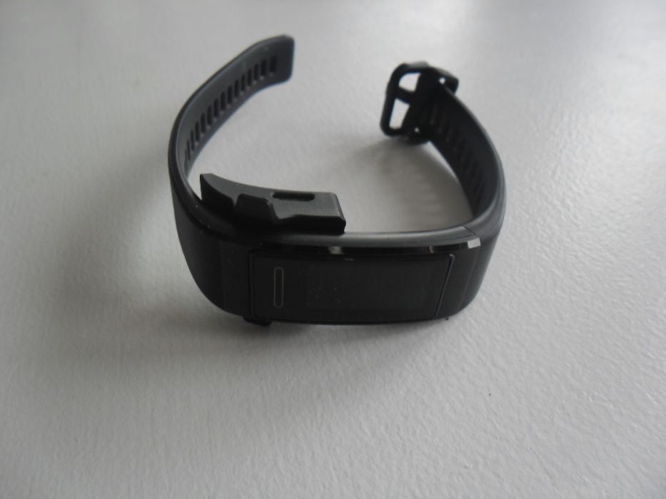 Pulseira Huawei Band 3 Pro-Preta. À prova de água.