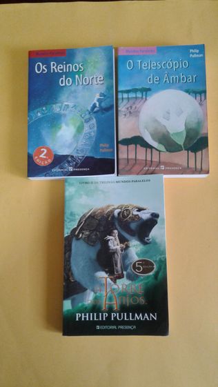 Livros de Philip Pullman e outros