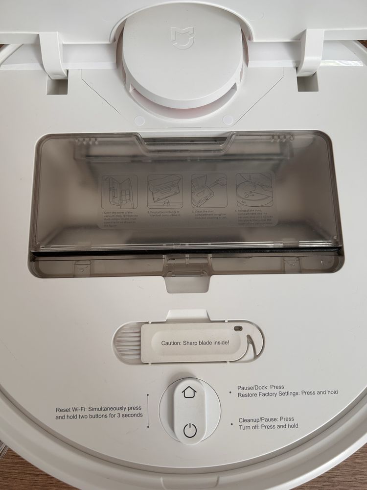 Миючий робот пилосос Mi Robot Vacuum-Mop p