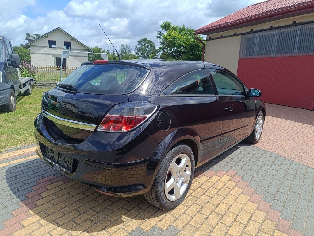 Opel Astra GTC Bardzo ładny Sprowadzony