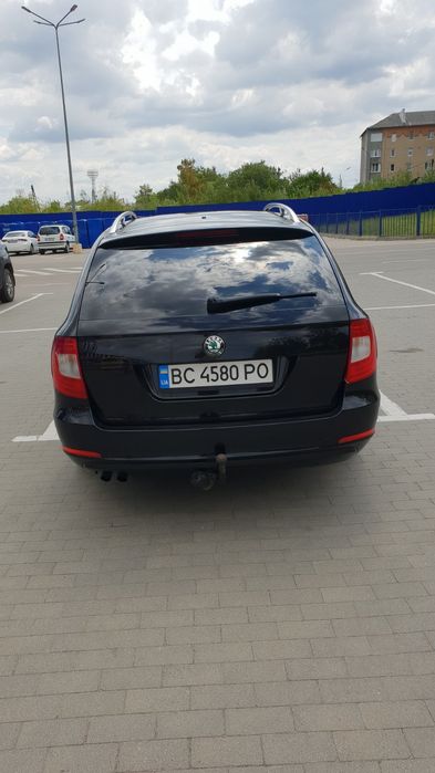 Skoda Superb 2 2011