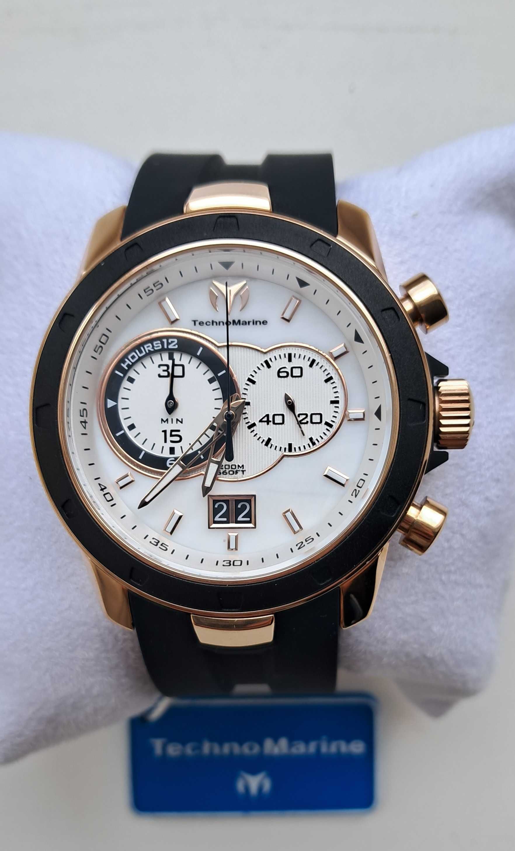 Мужские часы TechnoMarine UF6 Swiss Ronda 5020.B отInvicta (Инвикта)