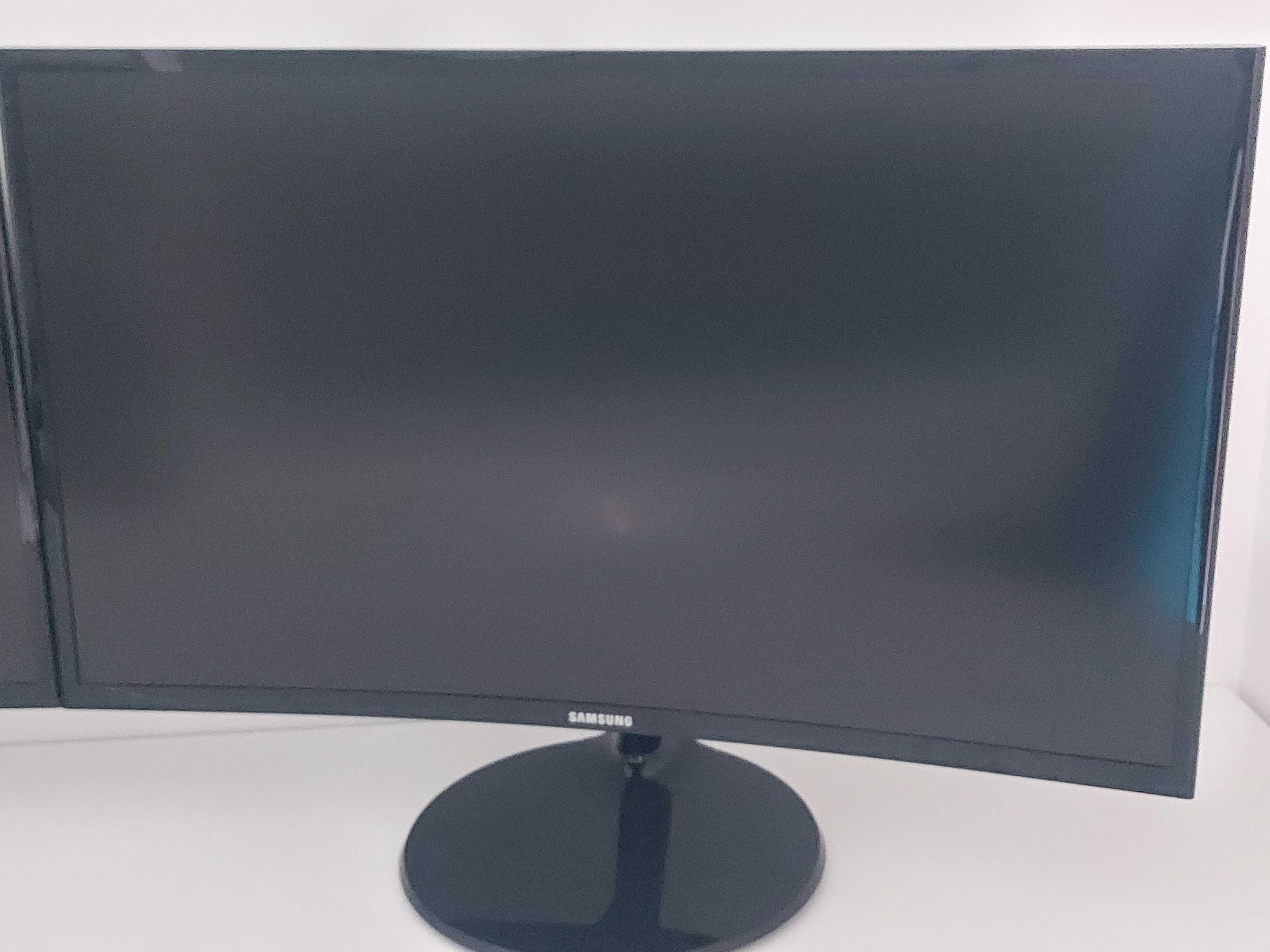 Monitor Samsung 27'  Full HD