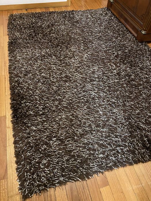 Carpete castanha/bege