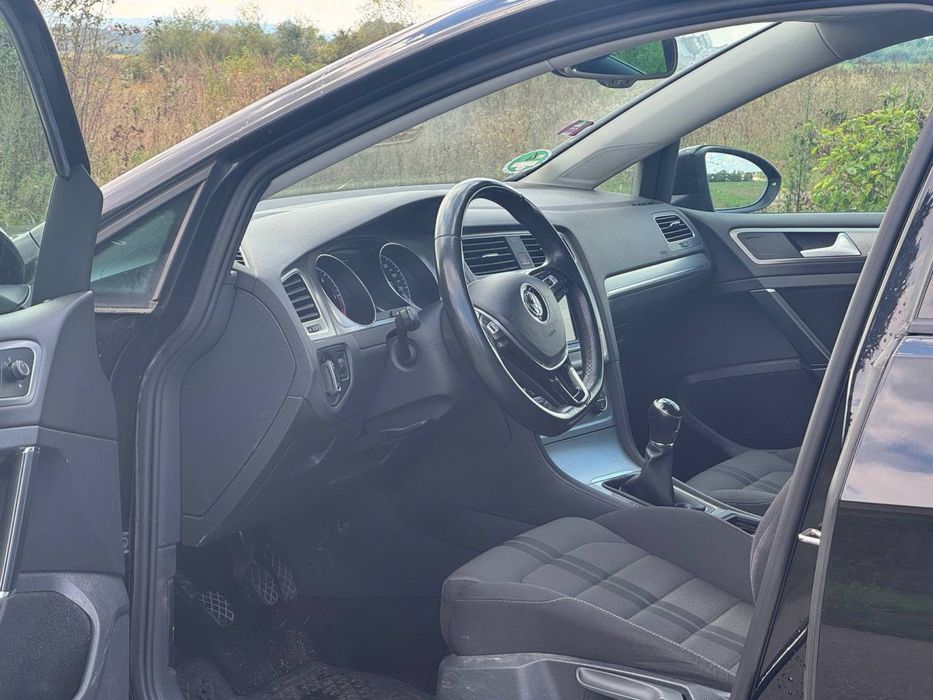 Volkswagen Golf 7 2.0 дизель.