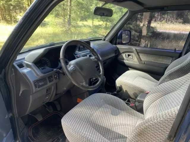 Mitsubishi Pajero 3.0 GLS