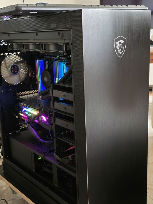 Workstation e Gaming Beast TRX40 + 3970X + RTX 2080 Ti + 64 GB DDR4