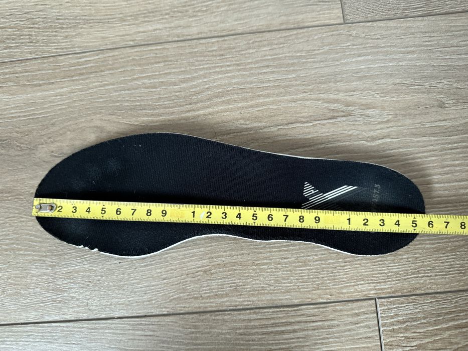 Бутси adidas 40 розмір