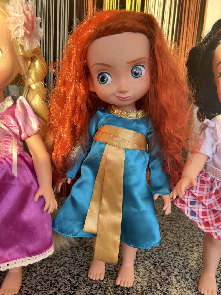 Disney Animators одним лотом Рапунцель Білосніжка  Меріда