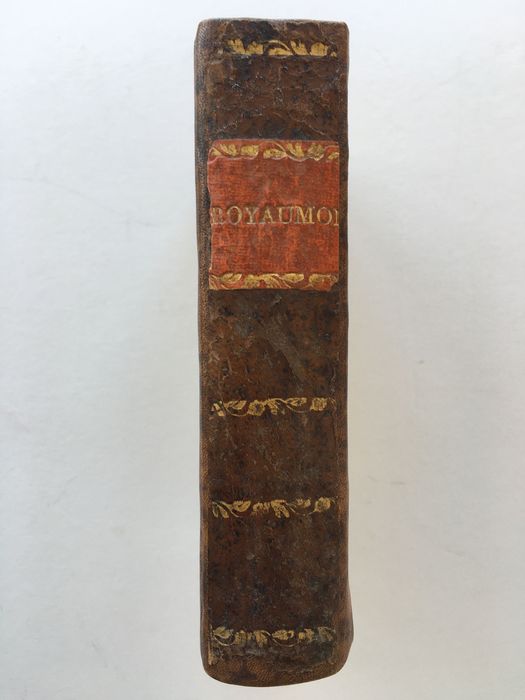 Продам антикварные Книги с гравюрами