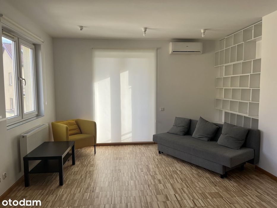 Bezpośrednio kawalerka 35 m²  na biuro lub dla studenta/singla