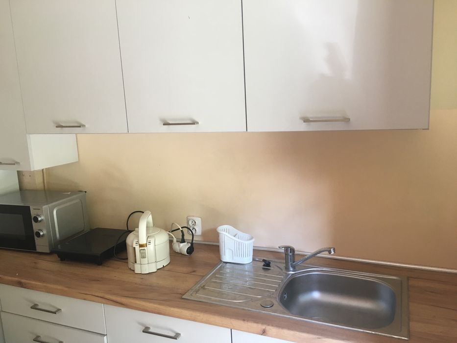 Noclegi pracownicze w centrum Radomska.