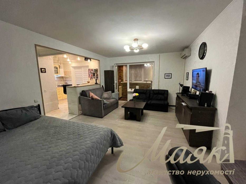 Продам 1-к.кв.Студія.1/9.Василя Сергієнко.КАПРЕМОНТ