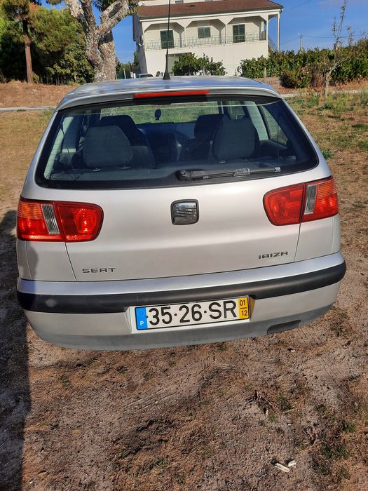 Seat ibiza 1400 cl.  De 2001