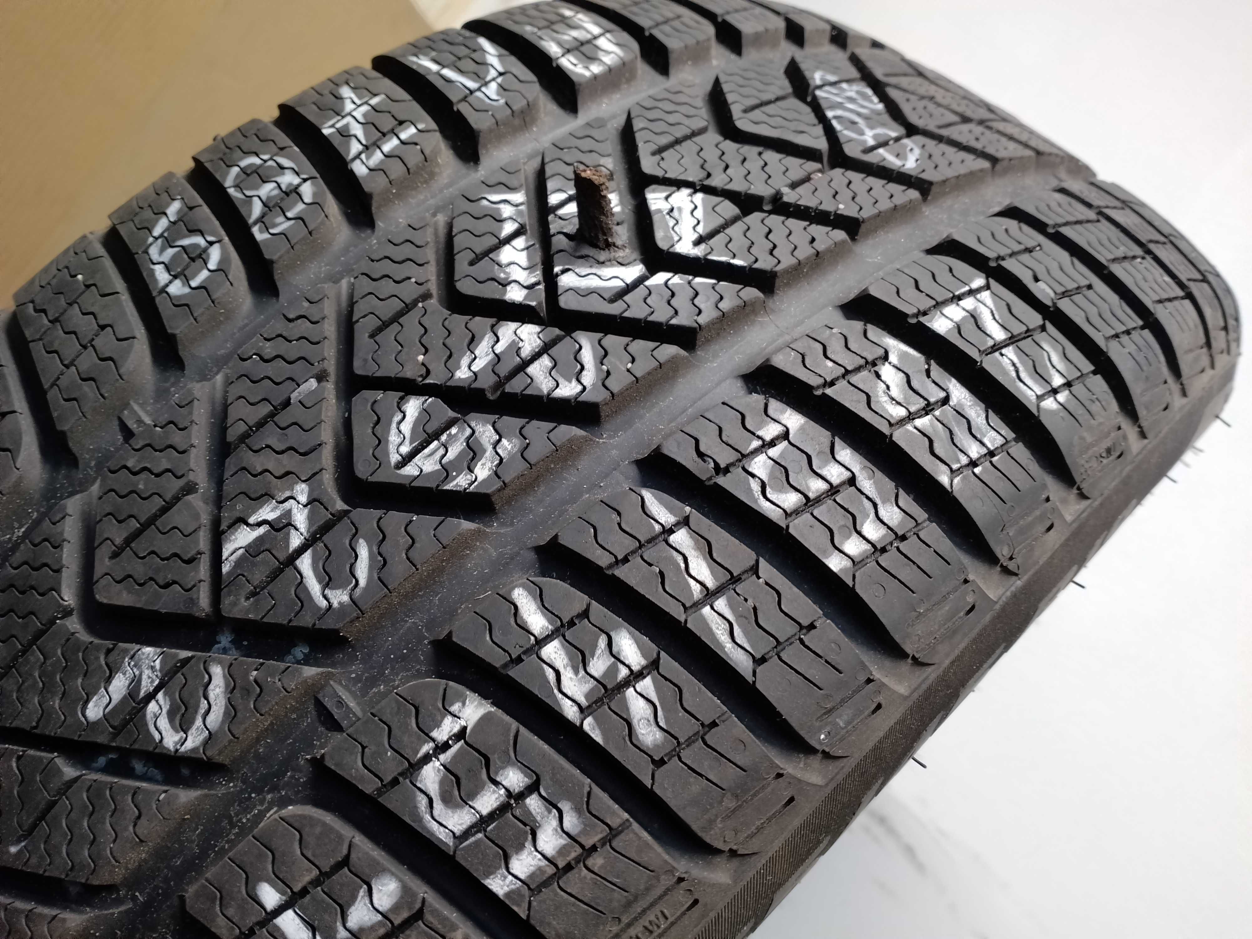 255/45 19 Pirelli Sottozero3 Winter 2522 Obrzycko P1789