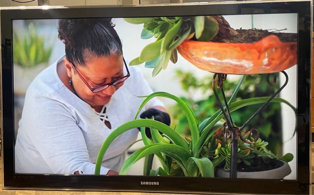 Телевізор Samsung LE46C750R2Z 46 дюймів Full HD 3D з кронштейном