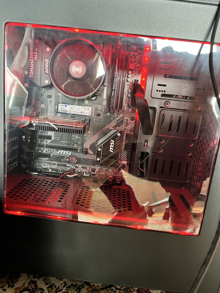 PC Desktop Ryzen 5 3600X / 16GB RAM / SSD 1TB / MSI Tomahawk MAX