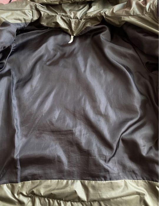 Жіноча куртка