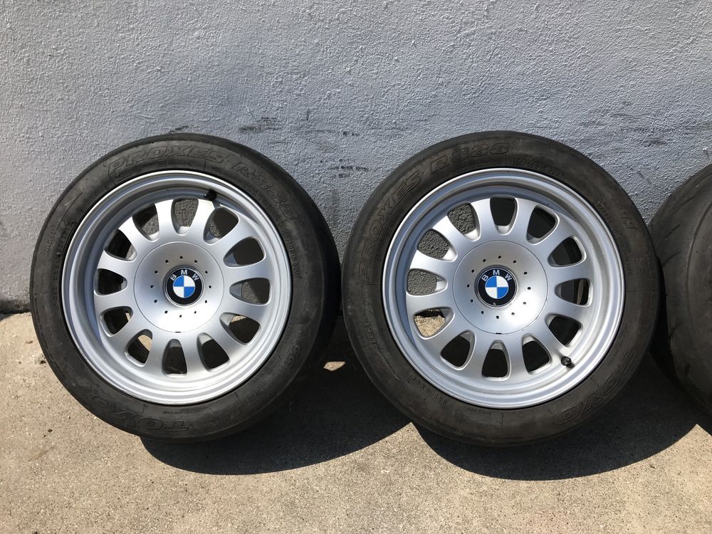 Jantes BMW em 15 5x120 com semi-slicks Toyo