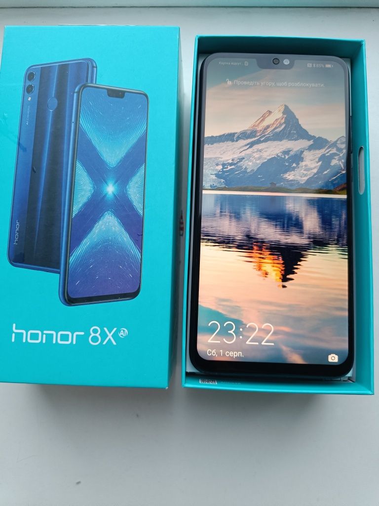 HONOR 8X 4/64Gb в ідеальному стані 
4/64Gb
4/6HONOR 8X
4/64Gb4Gb