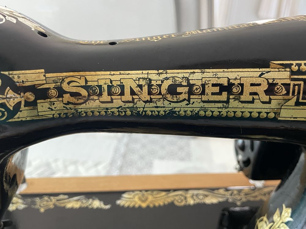 Maquina de Costura Singer