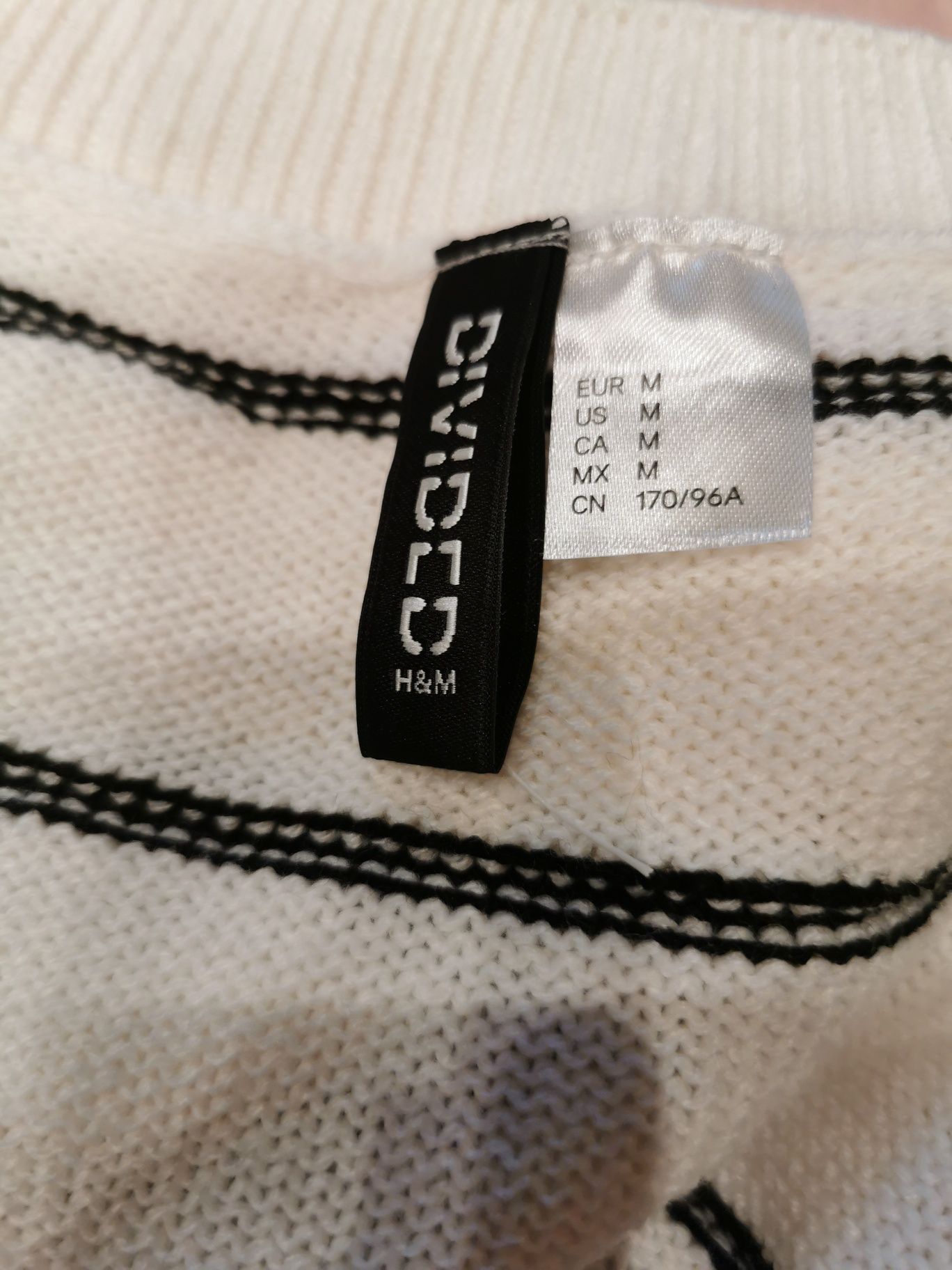 Sweter w paski hm