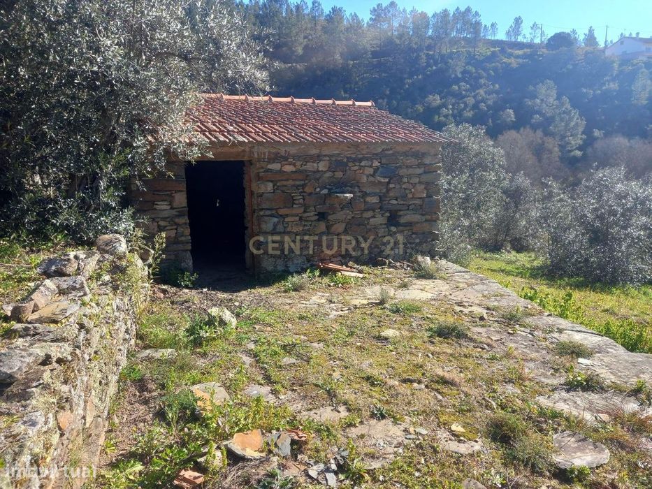 Quintinha em Sesmo, Junto á praia fluvial, Sarzedas