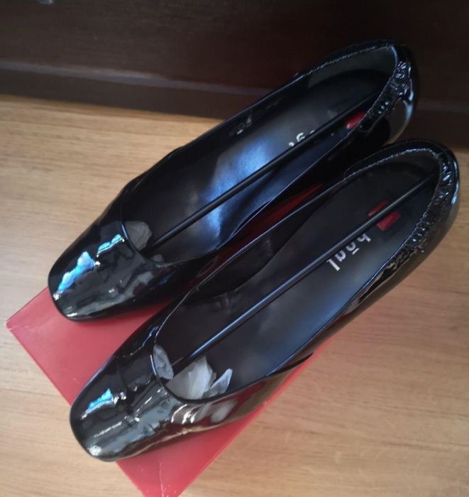 Продам туфлі Hogl для широкої стопи, чорні, 41 розмір
