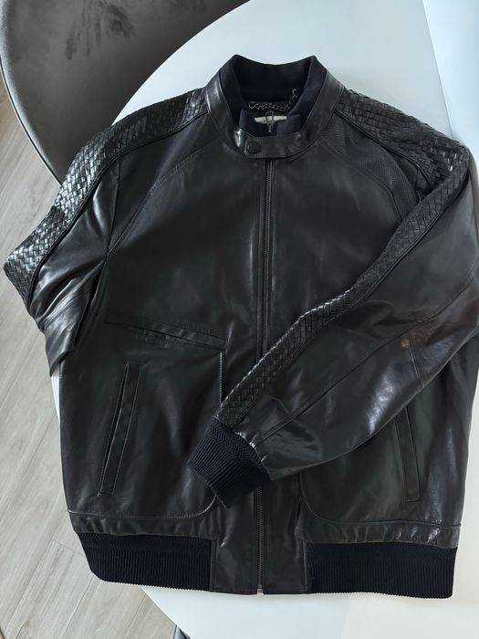 Шкіряна куртка чоловіча bottega veneta