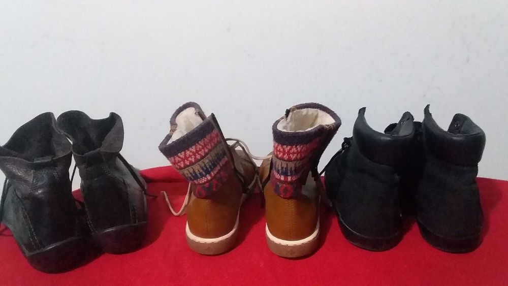 Черевики жіночі деми,шкіра-Wolky-39;Rieker-38/24,5Timberland-39