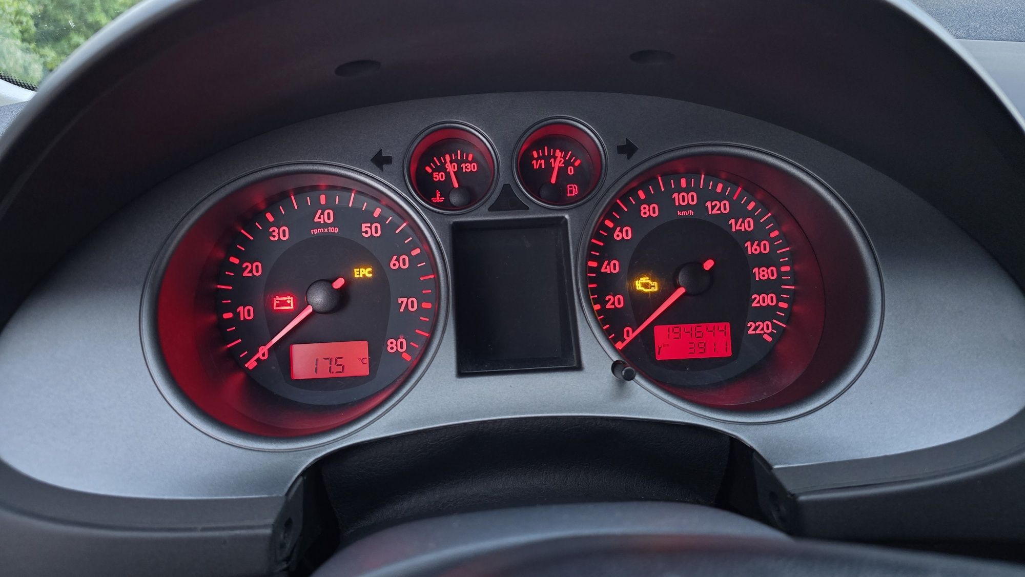 Seat ibiza 1.4 100koni