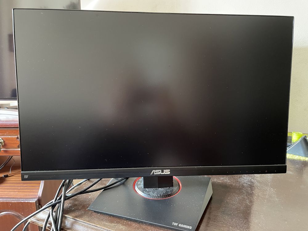 Ryzen 3600 + 1660 super + monitor