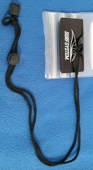 Bolsa estanque para telemóvel.