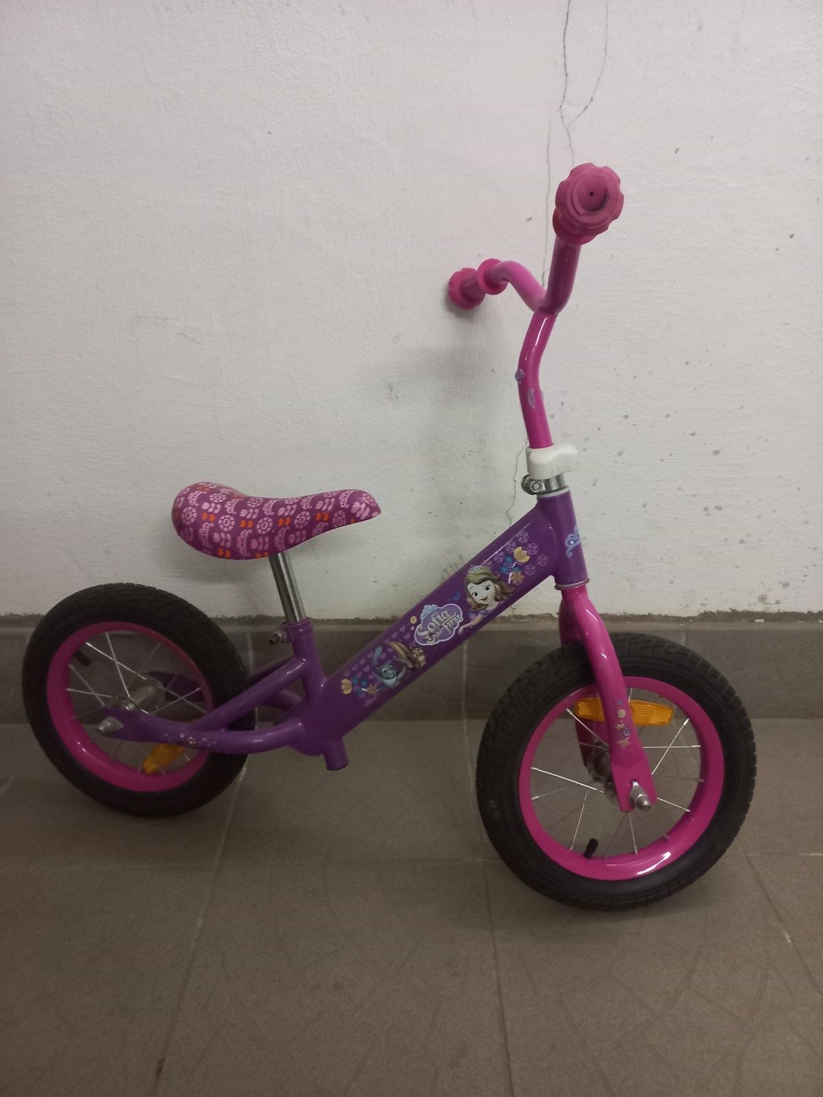 Велобіг для дівчинки