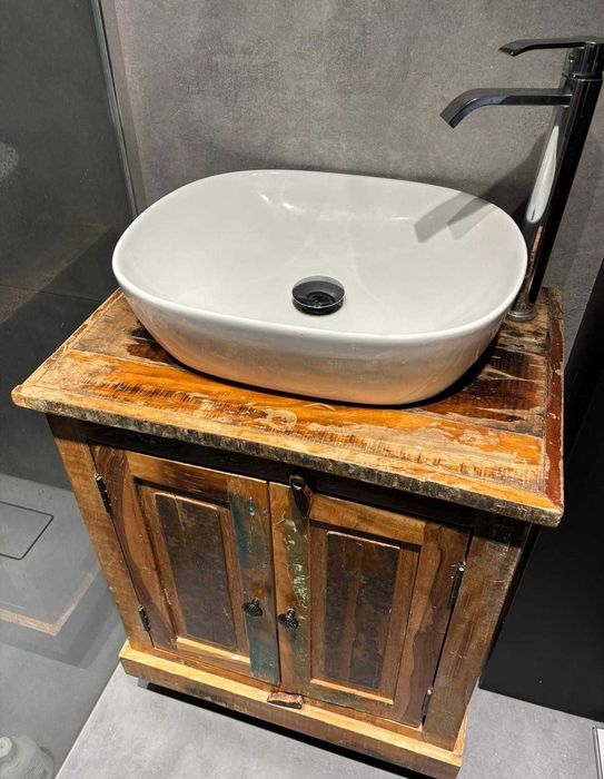 Szafka drewniana z umywalką komplet