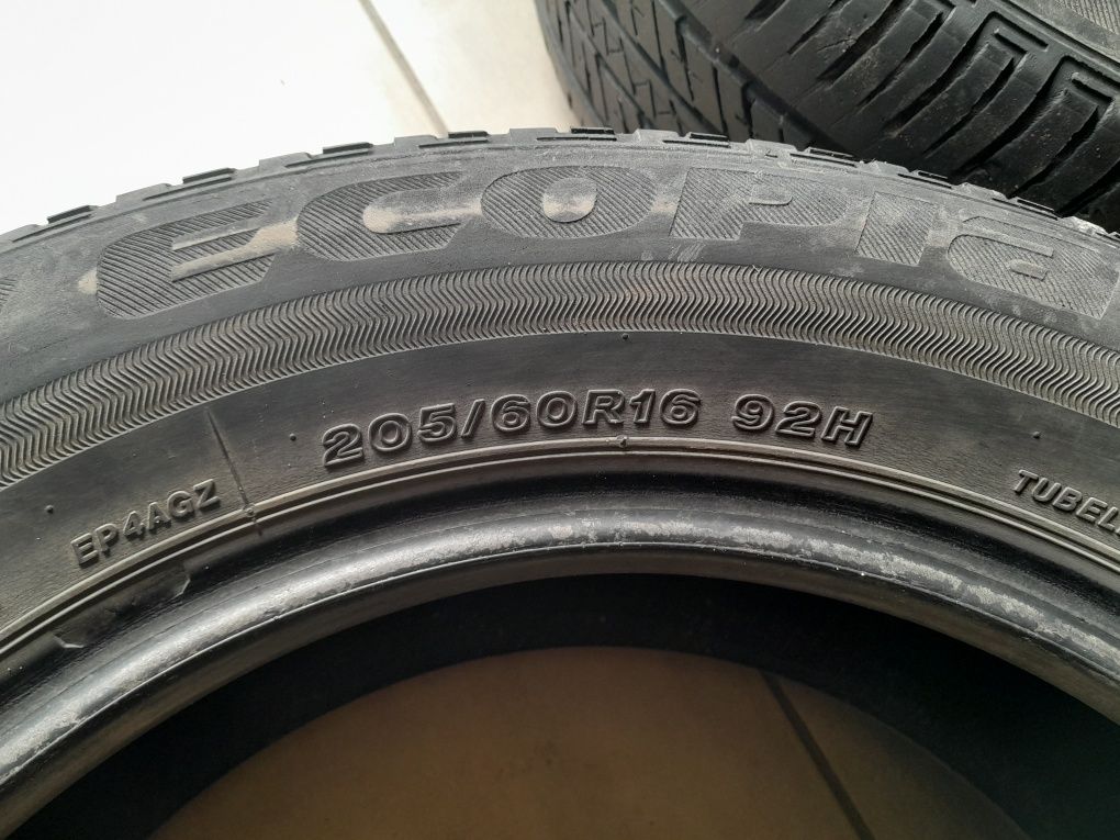 205/60 r16 Bridgestone резина покрышка