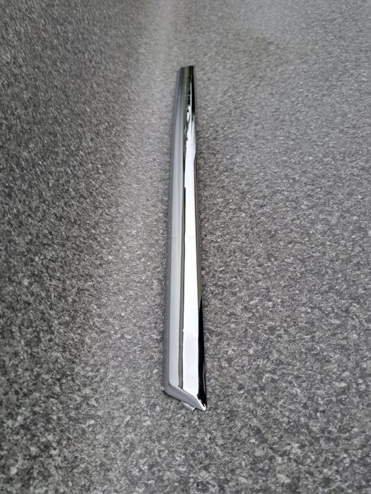 *Listwa drzwi lewy tył Mercedes GLK X204 Nowa