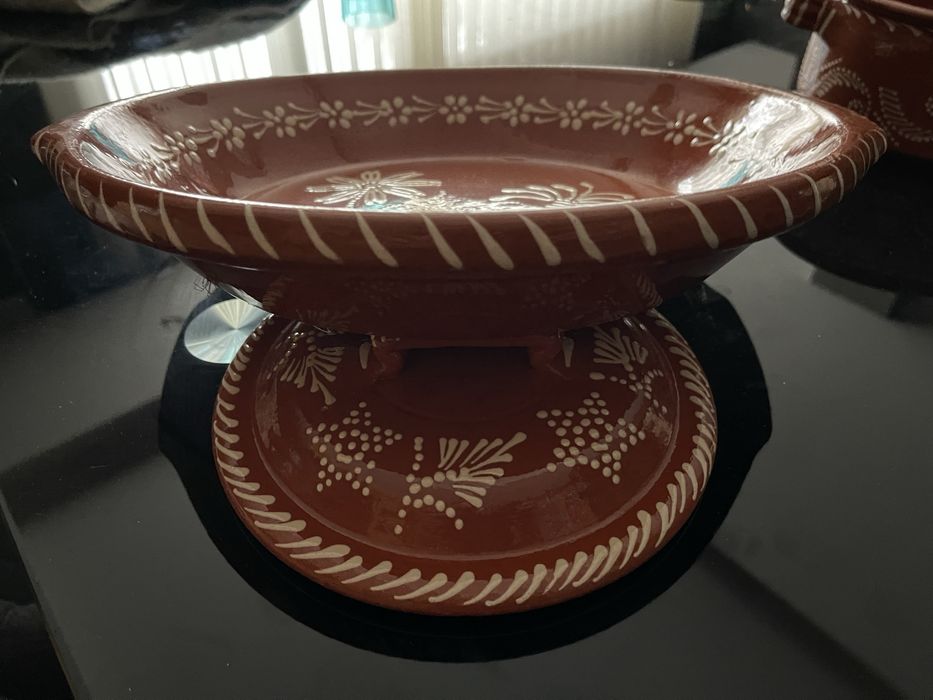 Travessas em barro rusticas novas