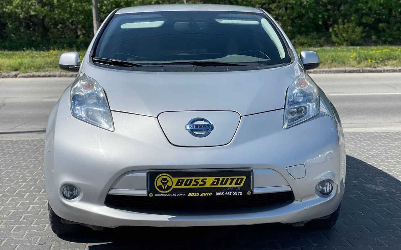 Nissan Leaf 2011