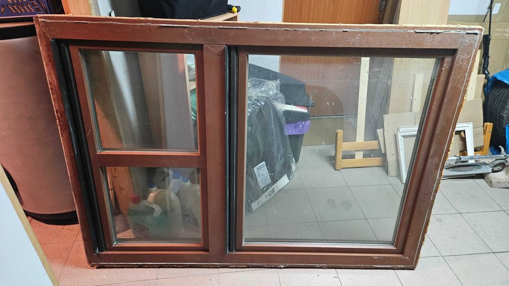 Okno  drewniane mahoniowe  120x168