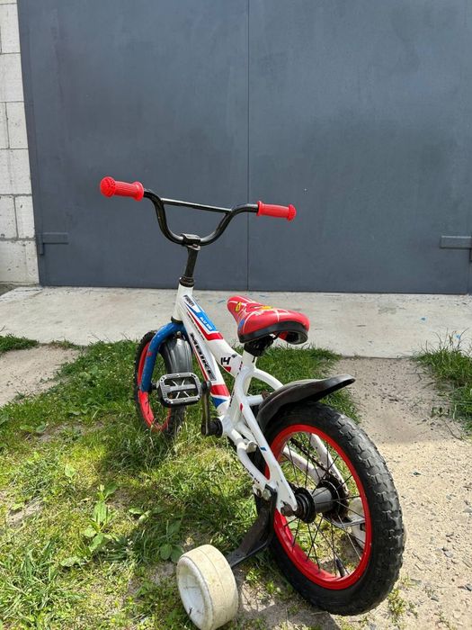 Велосипед легкий, зручний 12ʼʼ з німеччини