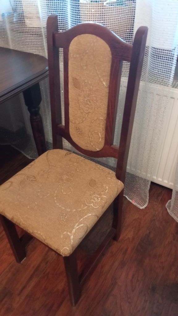 Komplet Stół + 6 krzeseł