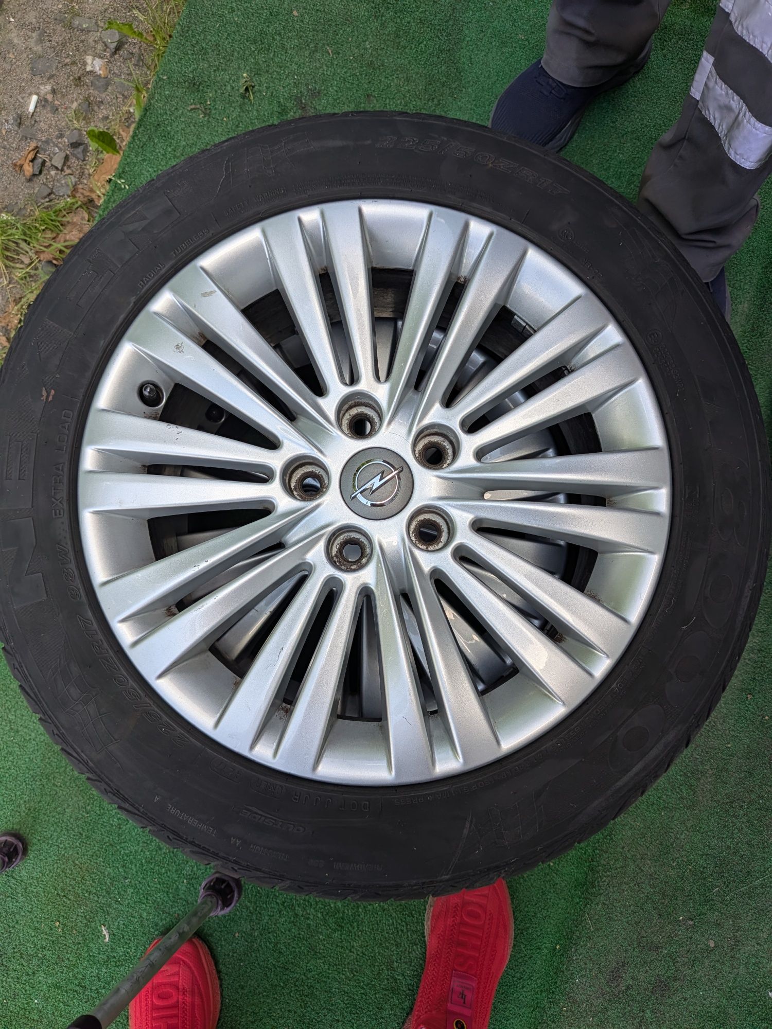 Диски диск 5x115 R17 резина 225/50