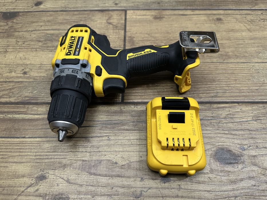 Wiertarko-wkrętarka Dewalt DCD701 | bateria 2Ah | 2023r.