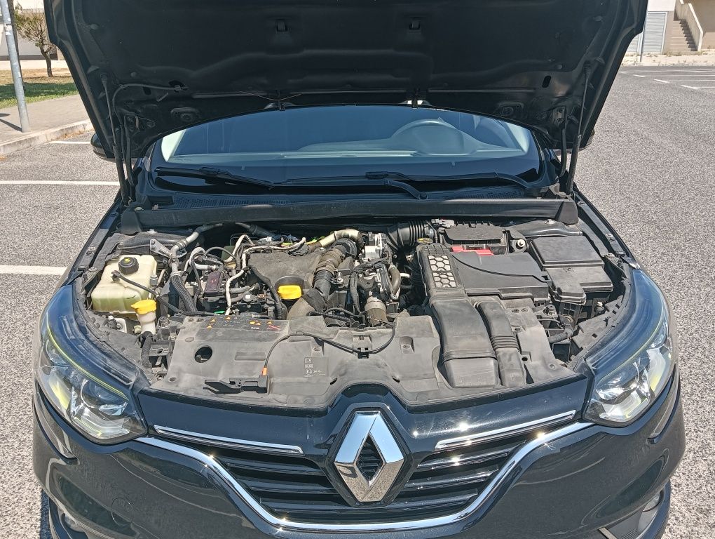 Renault Megane 1.5 DCI caixa automatica EDC 2019 Nacional
